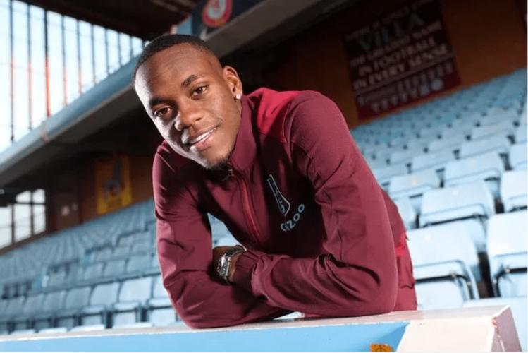 阿斯：拉亚接受担任乌奈西蒙替补，对阵埃及他可能首发出场