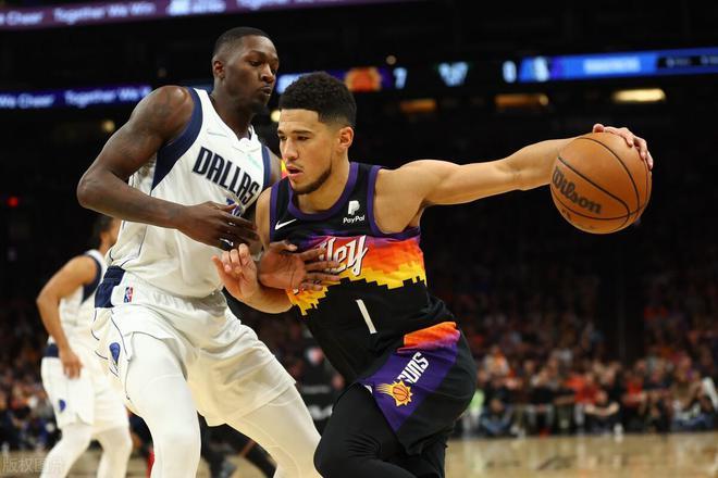 正负值19暂全场最低!布伦森半场7中3拿到7分3板3助1断另2失误