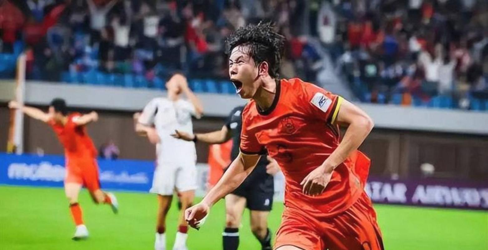 豪门新一代天才，北京国安小将18岁登顶跑动榜申花有新秀后腰